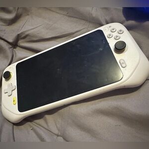 Logitech White Gaming Controller